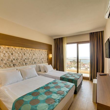 Comfort Ada Class Hotel Кушадаси Номер фото