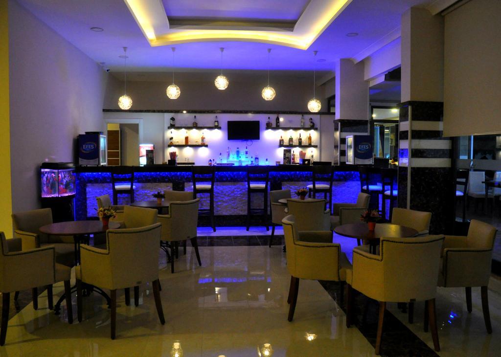Comfort Ada Class Hotel Кушадаси Екстер'єр фото