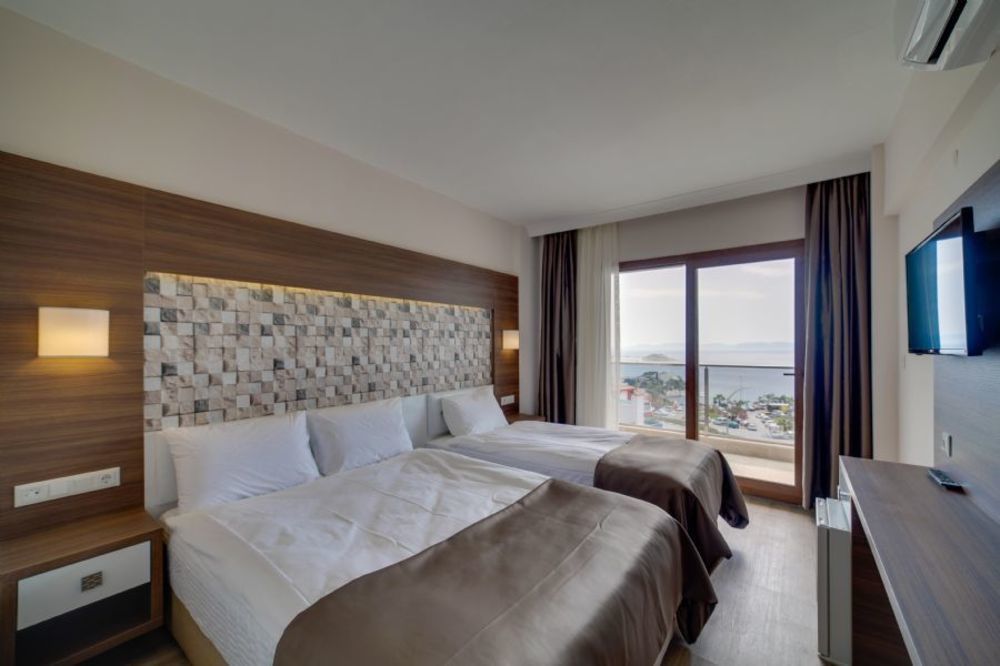 Comfort Ada Class Hotel Кушадаси Екстер'єр фото